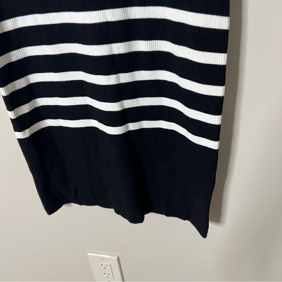 Market & Spruce Eileene Ribbed Black & White Striped Sweater Dress Size Small - Picture 6 of 7